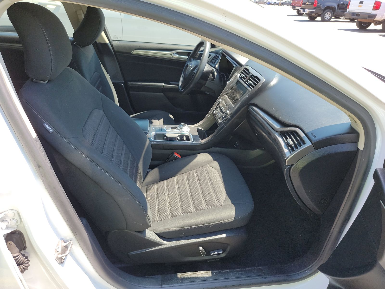 FORD FUSION - 9