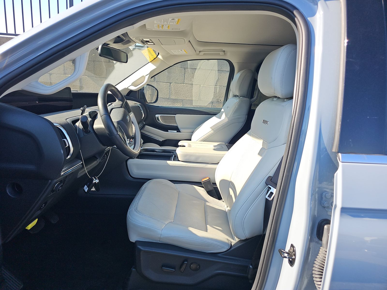 FORD EXPEDITION - 8