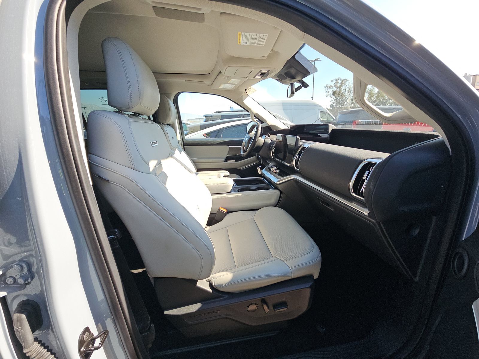 FORD EXPEDITION - 9