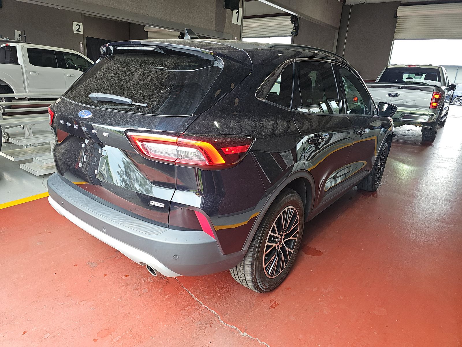 FORD ESCAPE - 5
