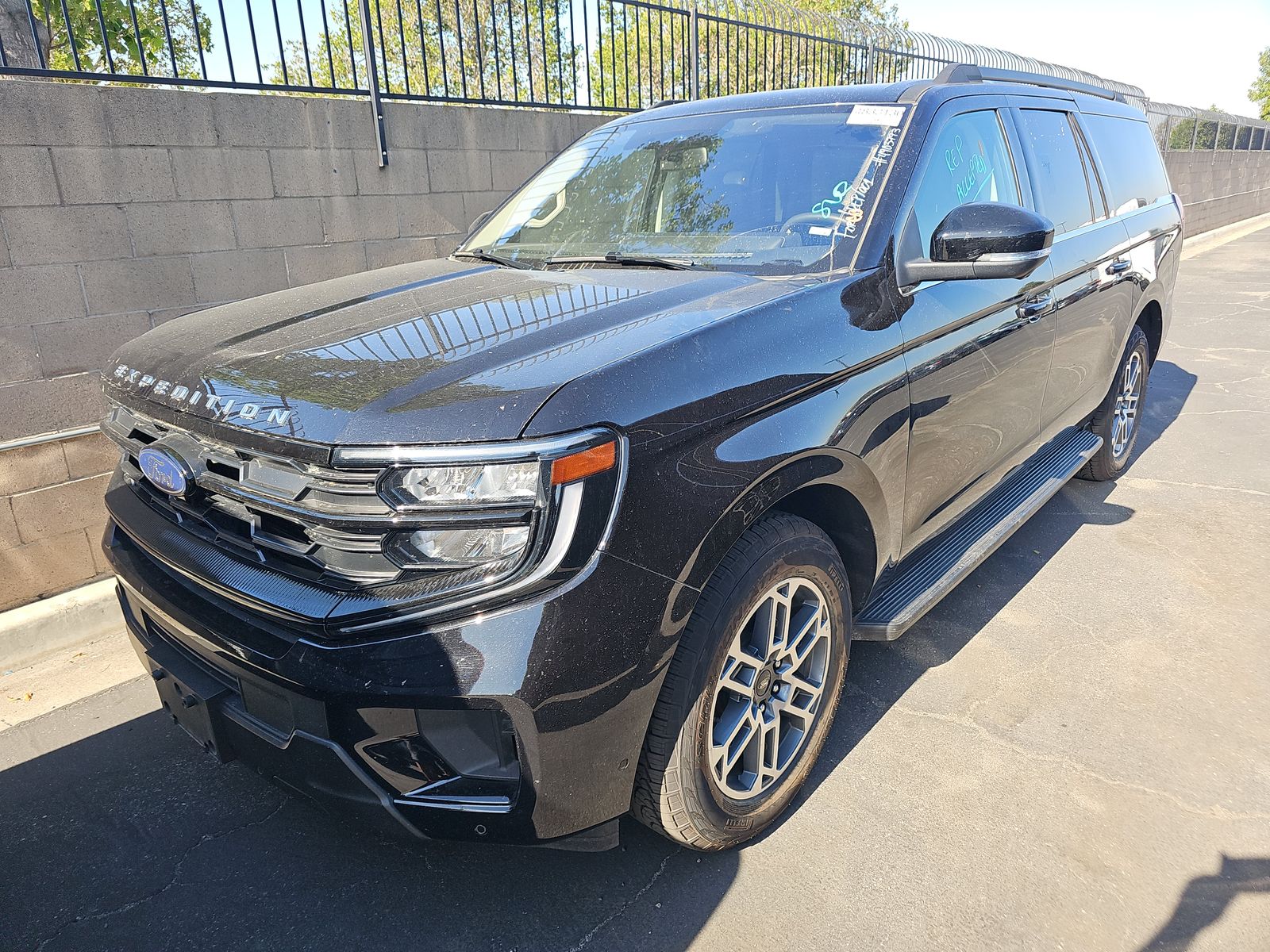 FORD EXPEDITION MAX - 1