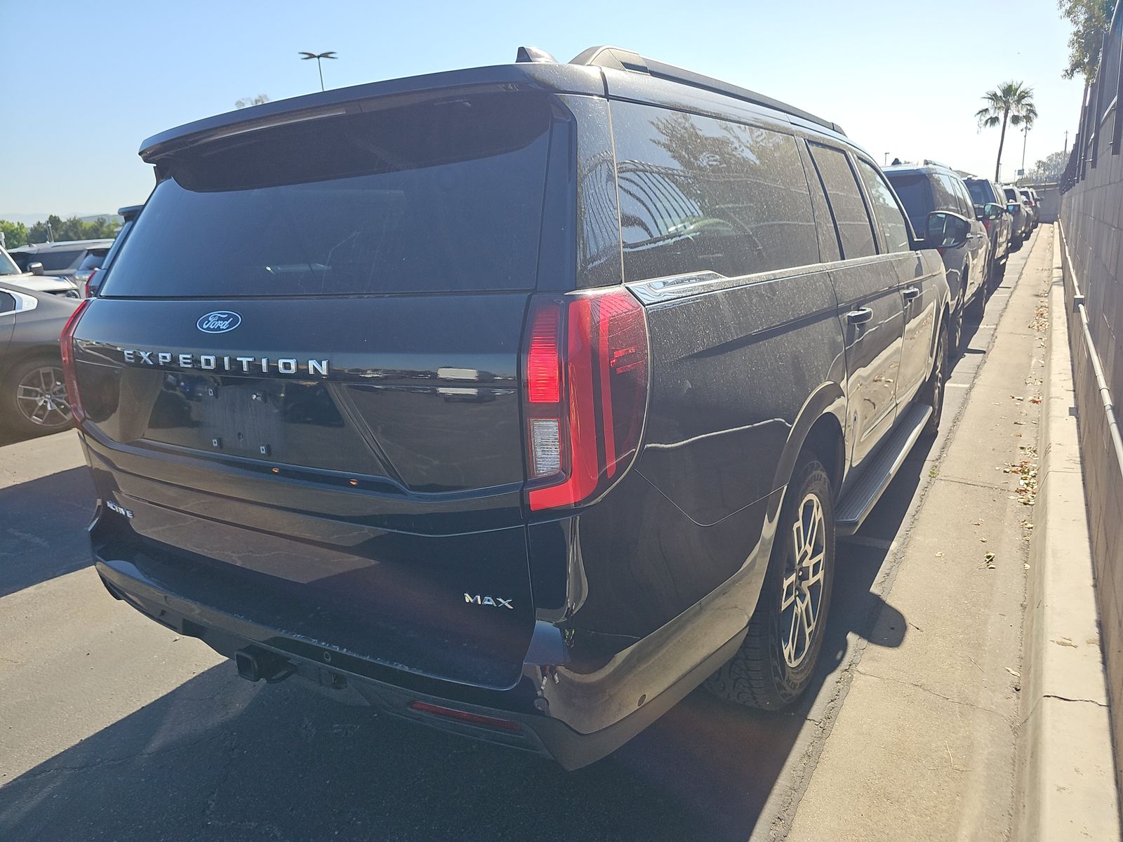 FORD EXPEDITION MAX - 5