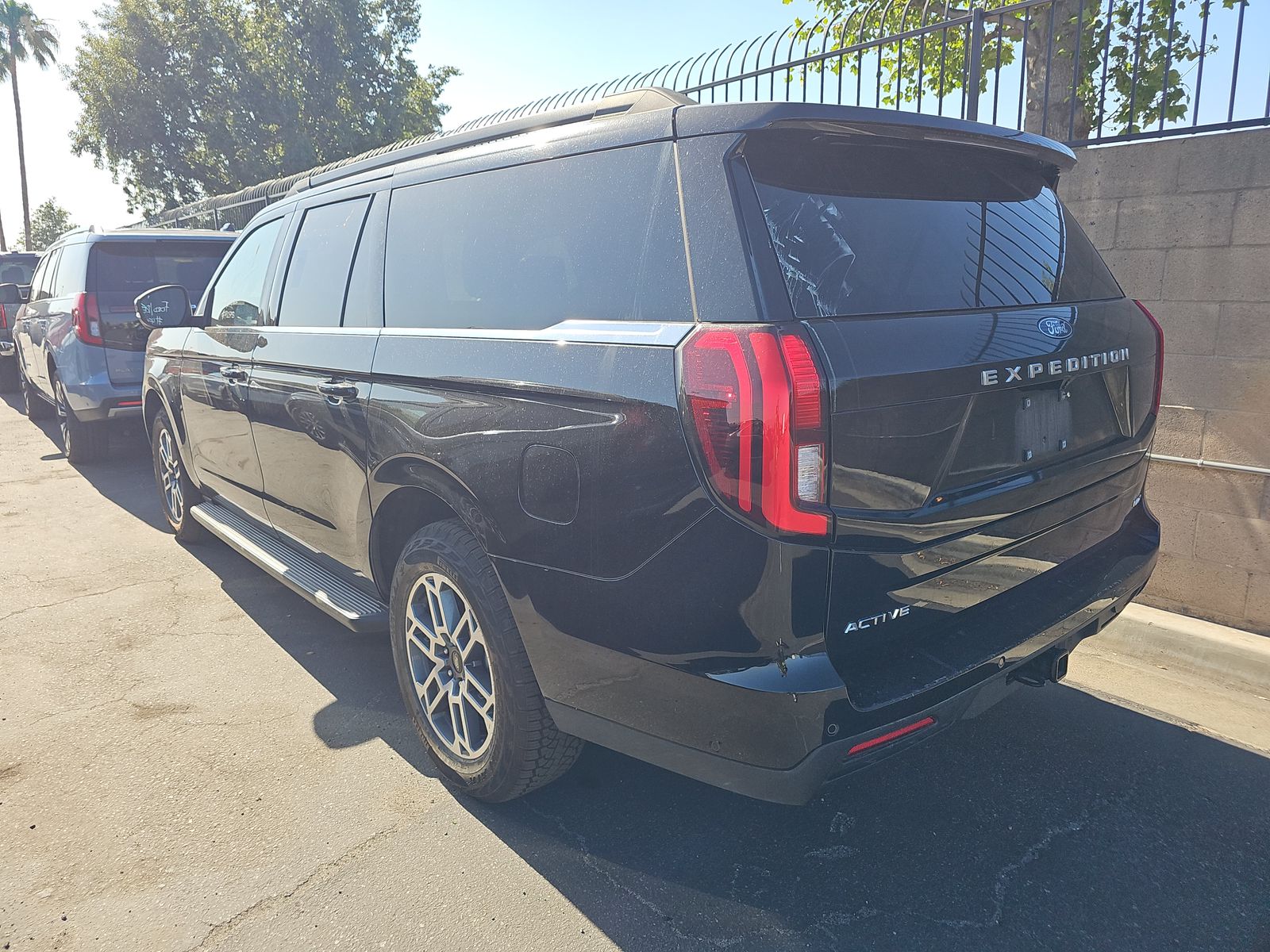 FORD EXPEDITION MAX - 7