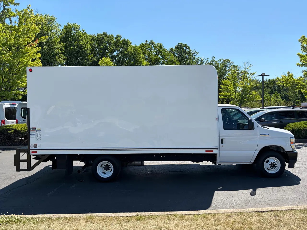 FORD E-350 - 10