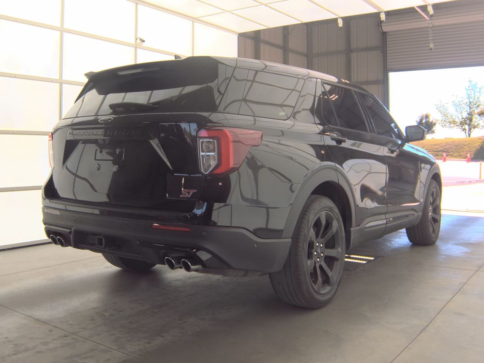 FORD EXPLORER - 6