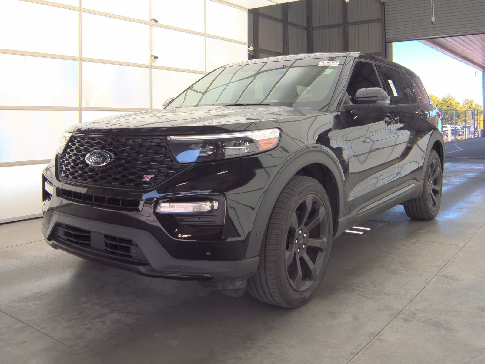 FORD EXPLORER - 1