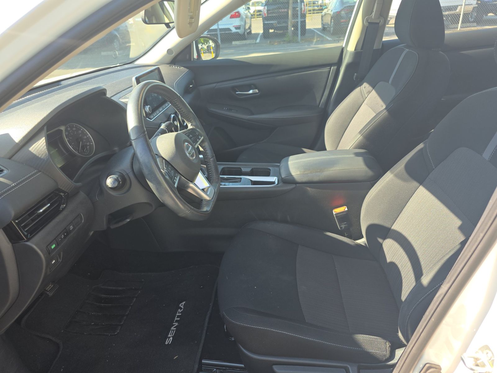 NISSAN SENTRA - 8