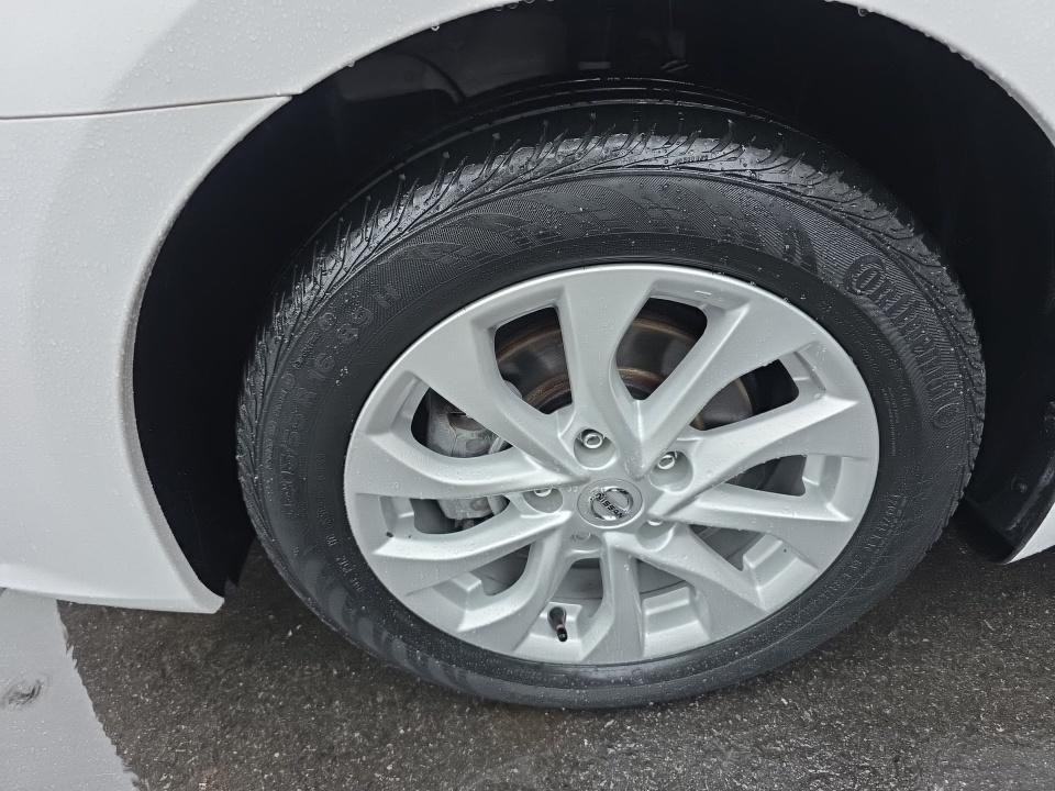 NISSAN SENTRA - 9
