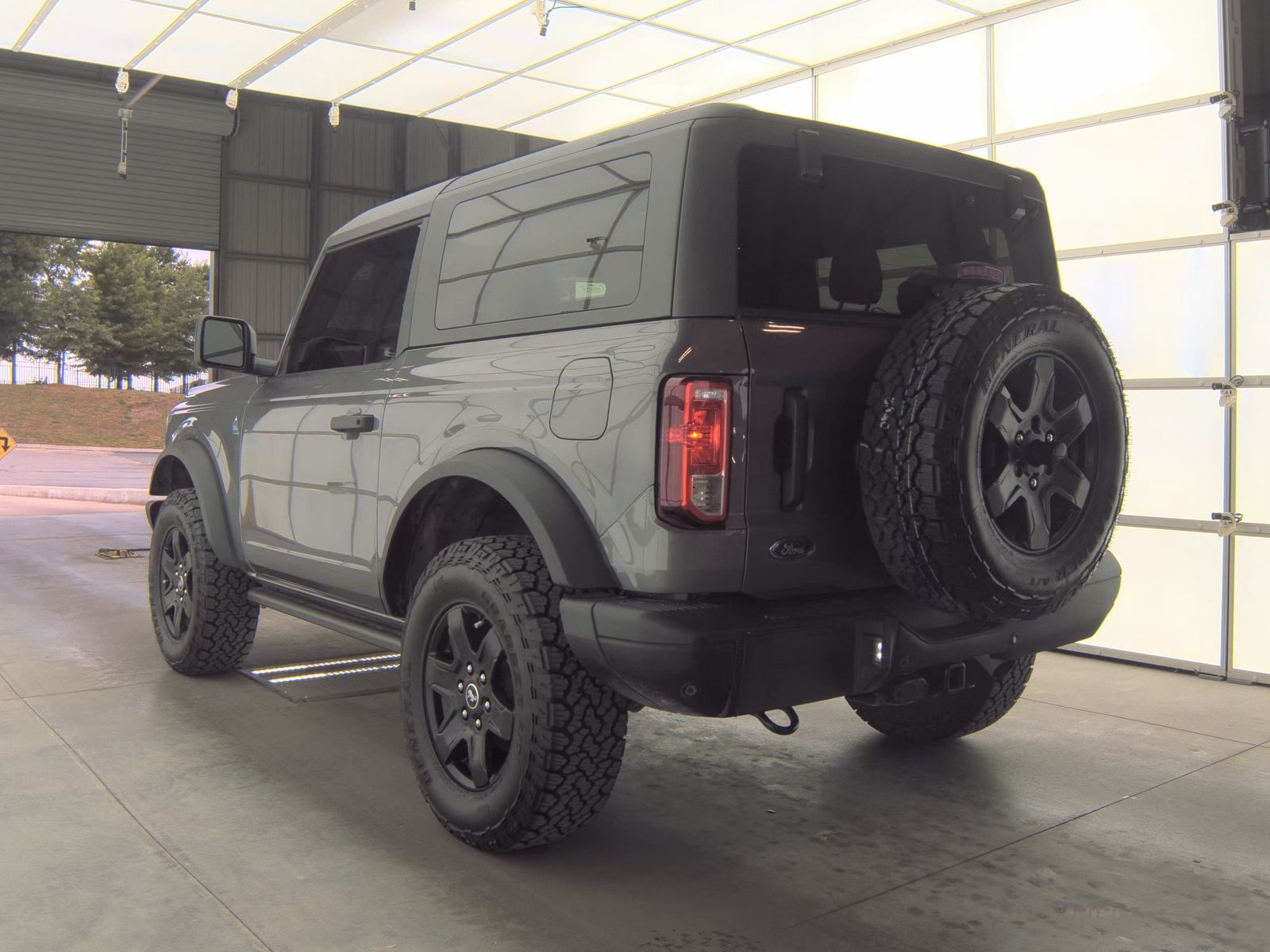 FORD BRONCO - 9