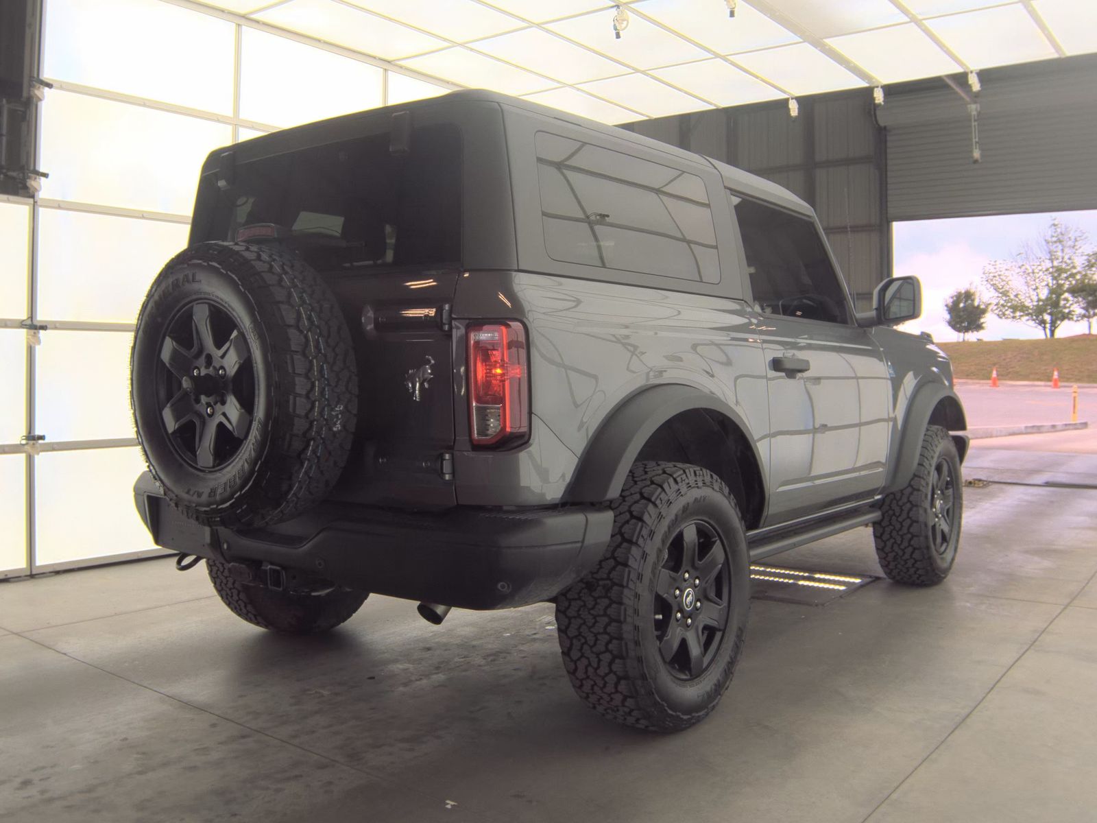 FORD BRONCO - 6