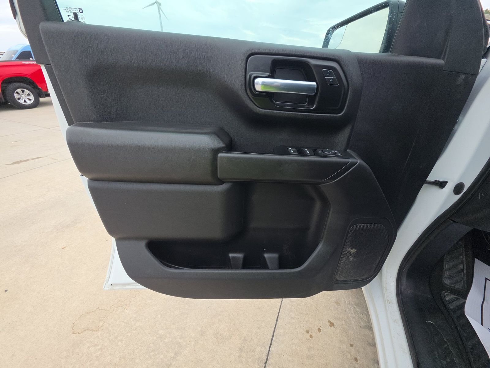 2022 Chevrolet Silverado 1500 Custom AWD