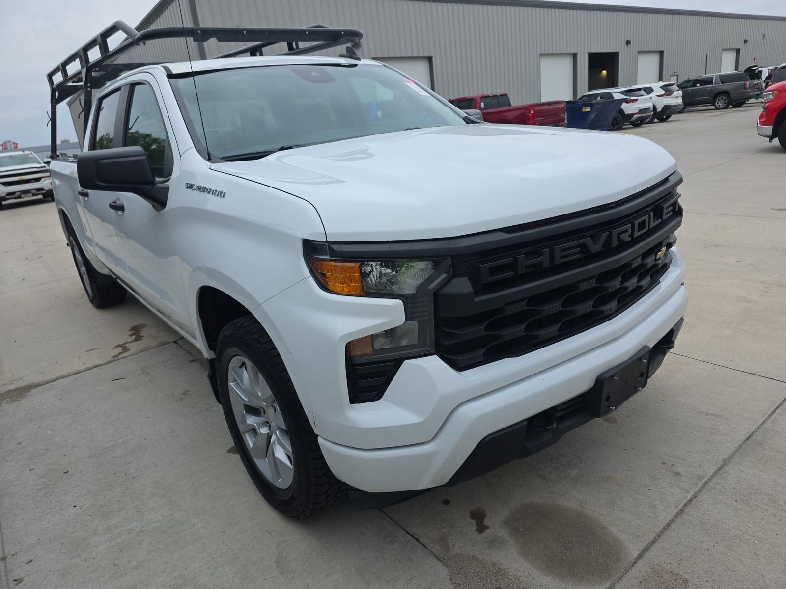 2022 Chevrolet Silverado 1500 Custom AWD