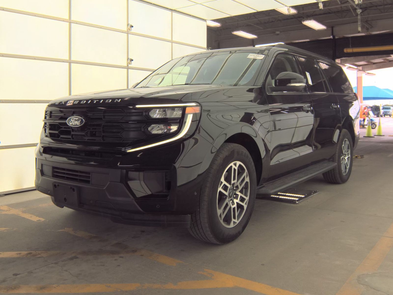 FORD EXPEDITION MAX - 1