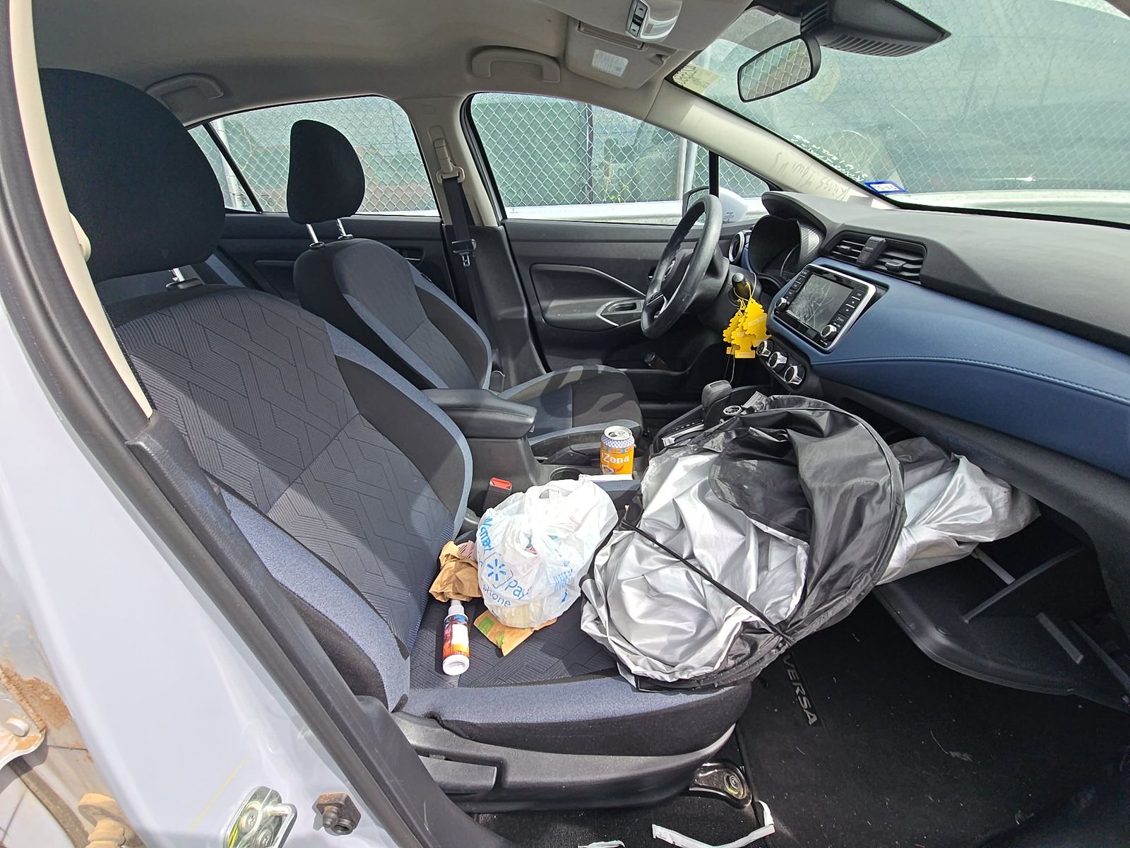 NISSAN VERSA - 9