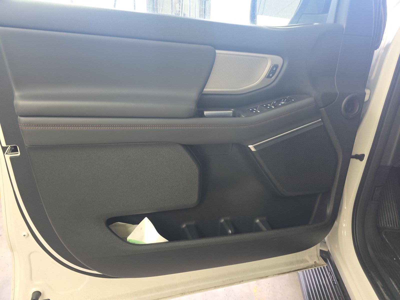FORD EXPEDITION MAX - 10