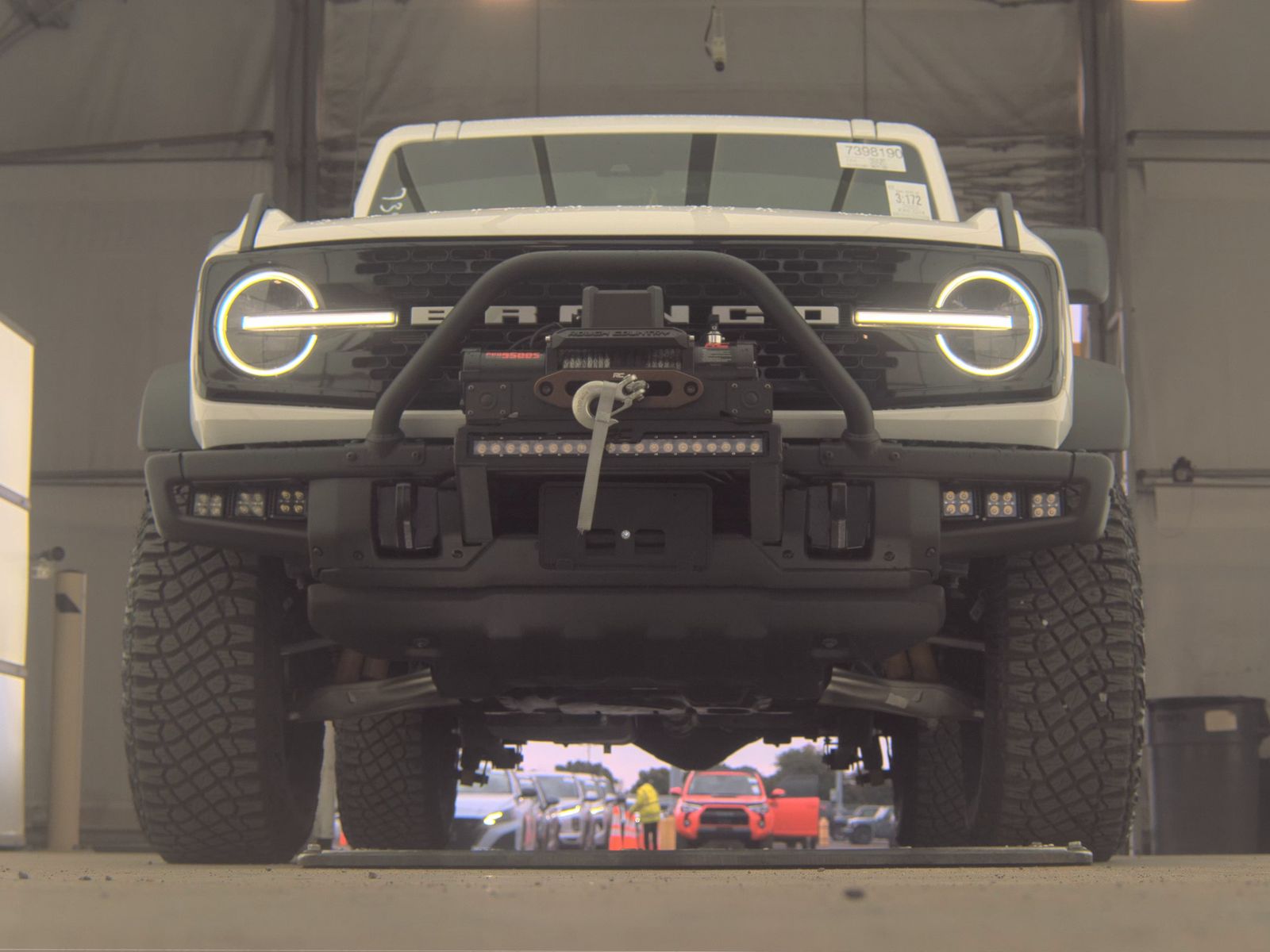 FORD BRONCO - 4