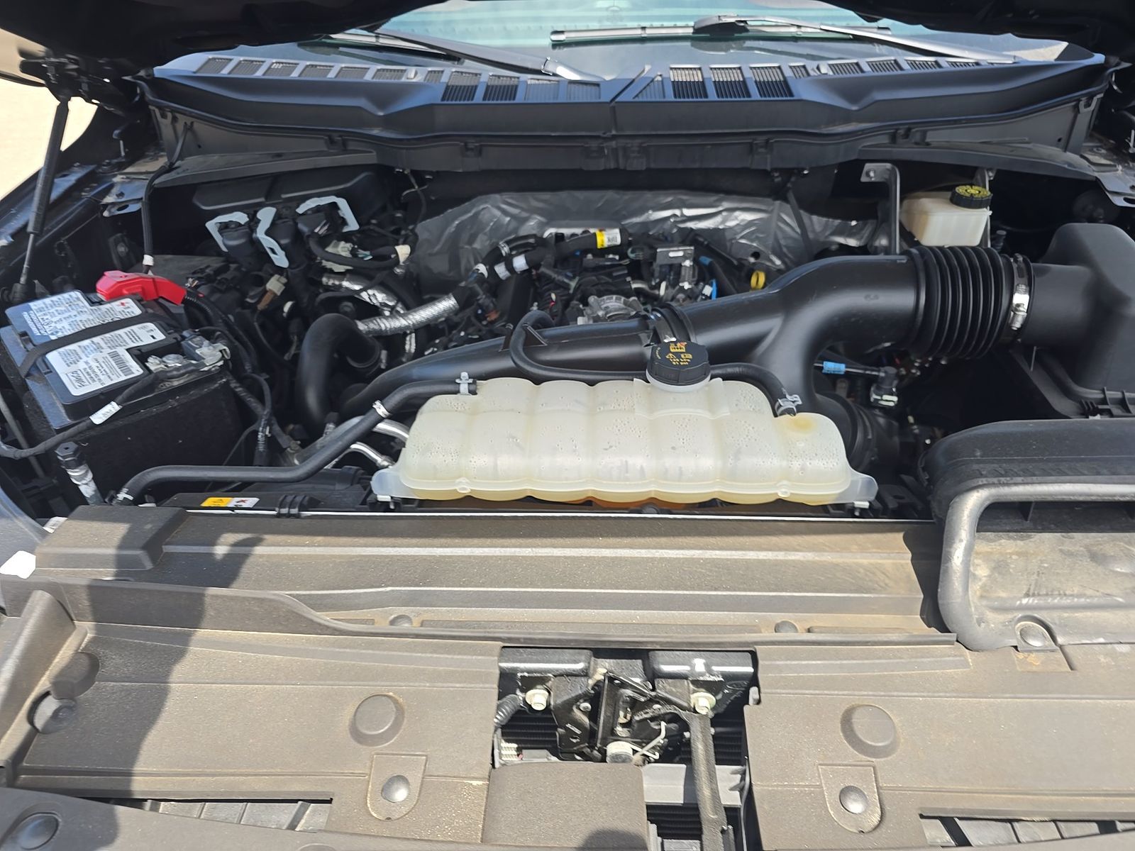 2023 Ford F-150 Lariat AWD