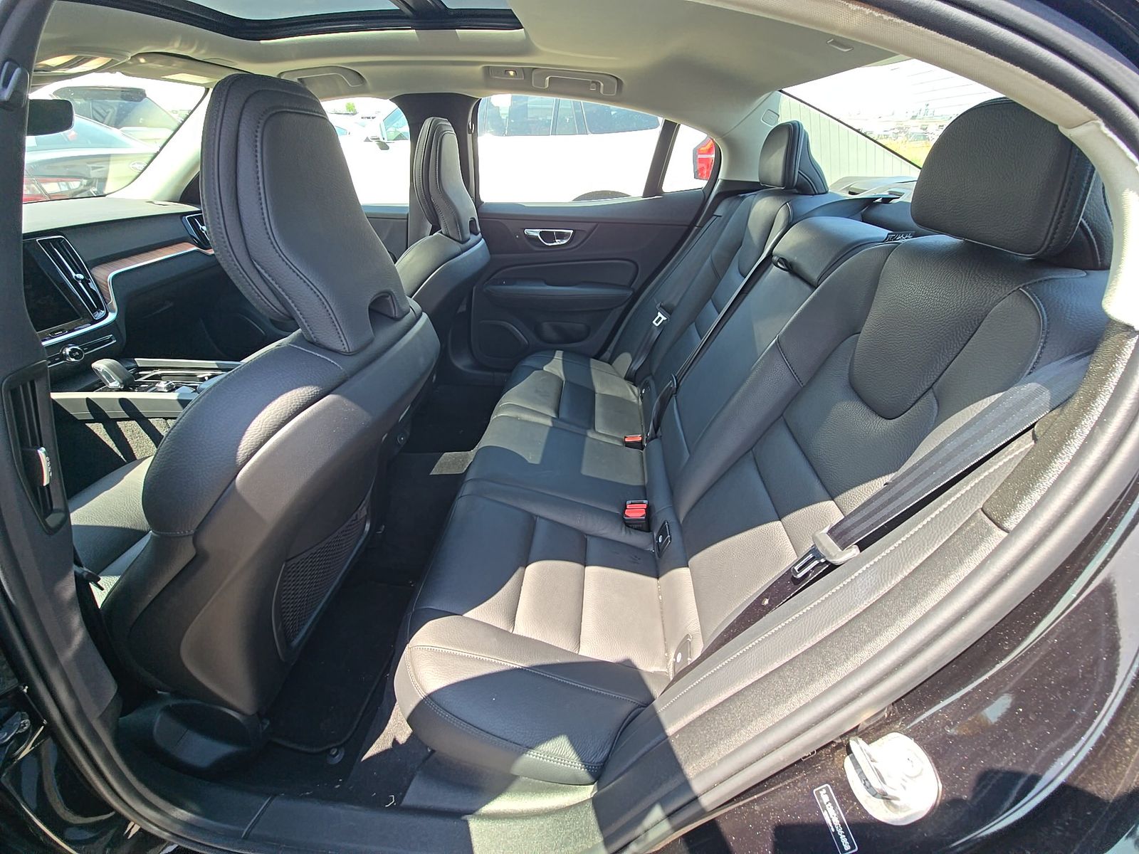 2025 Volvo S60 B5 Plus FWD