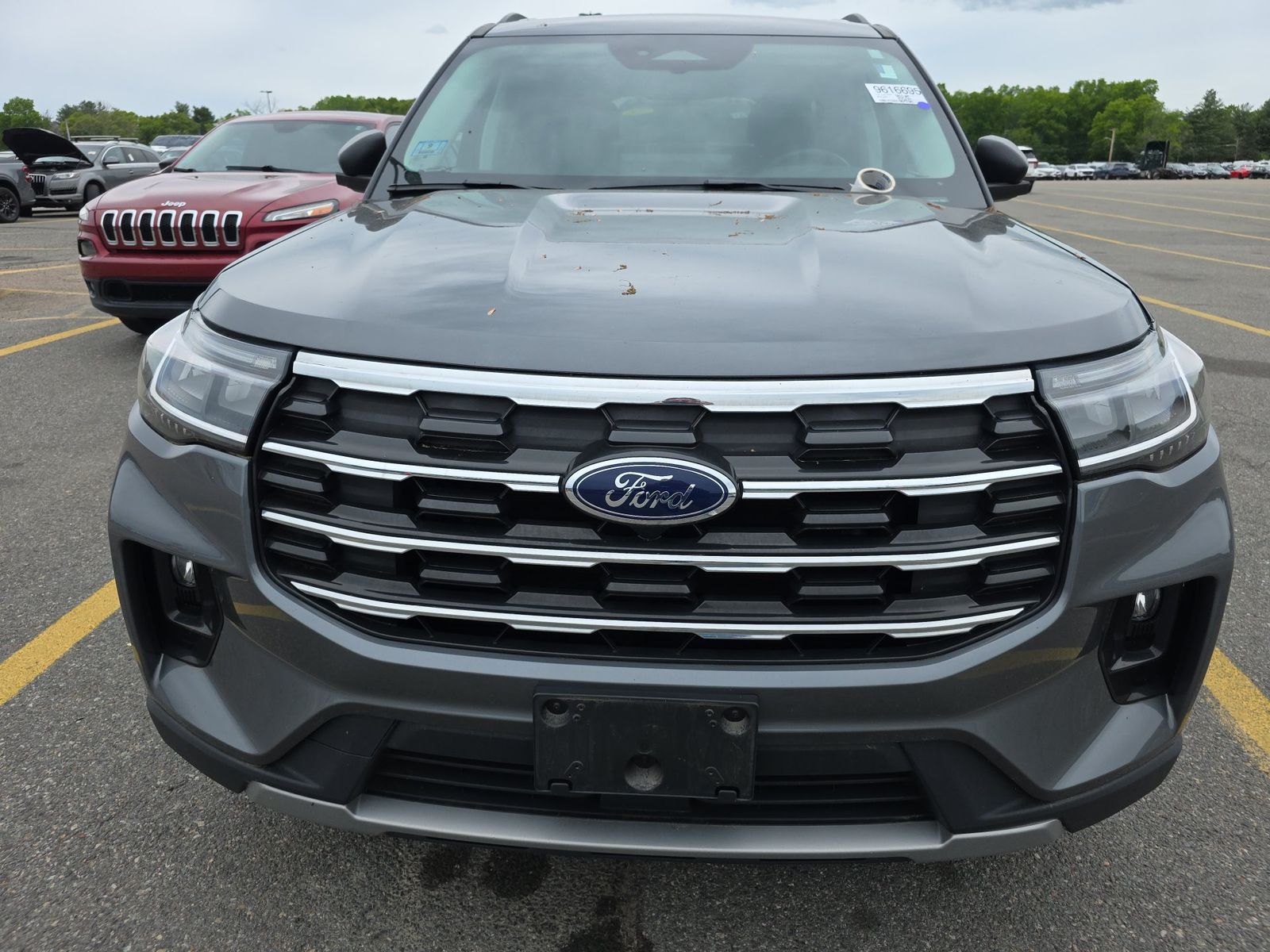 FORD EXPLORER - 3