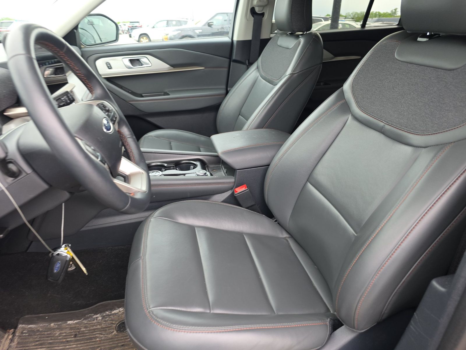 FORD EXPLORER - 8