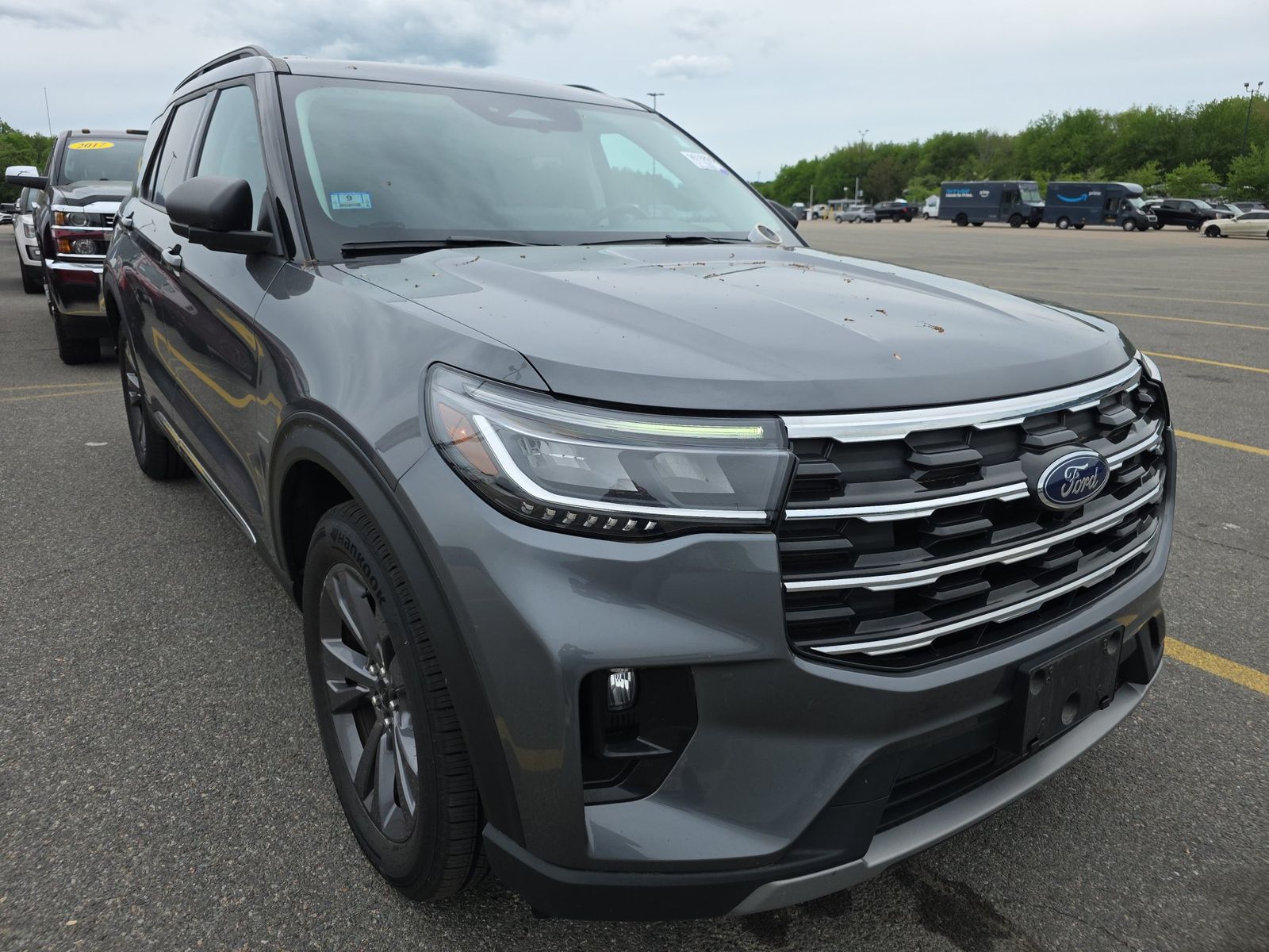 FORD EXPLORER - 4