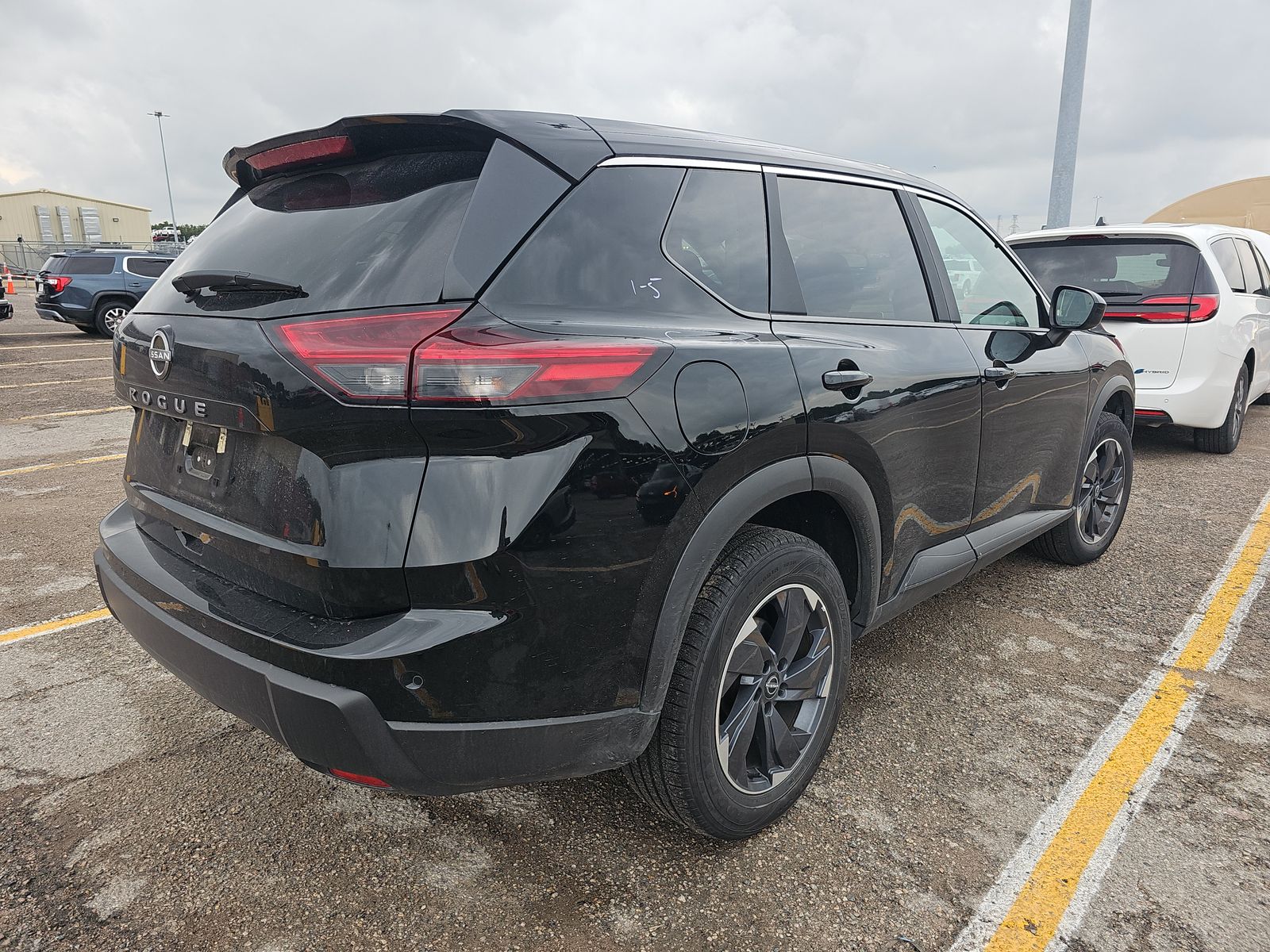 2025 Nissan Rogue SV FWD