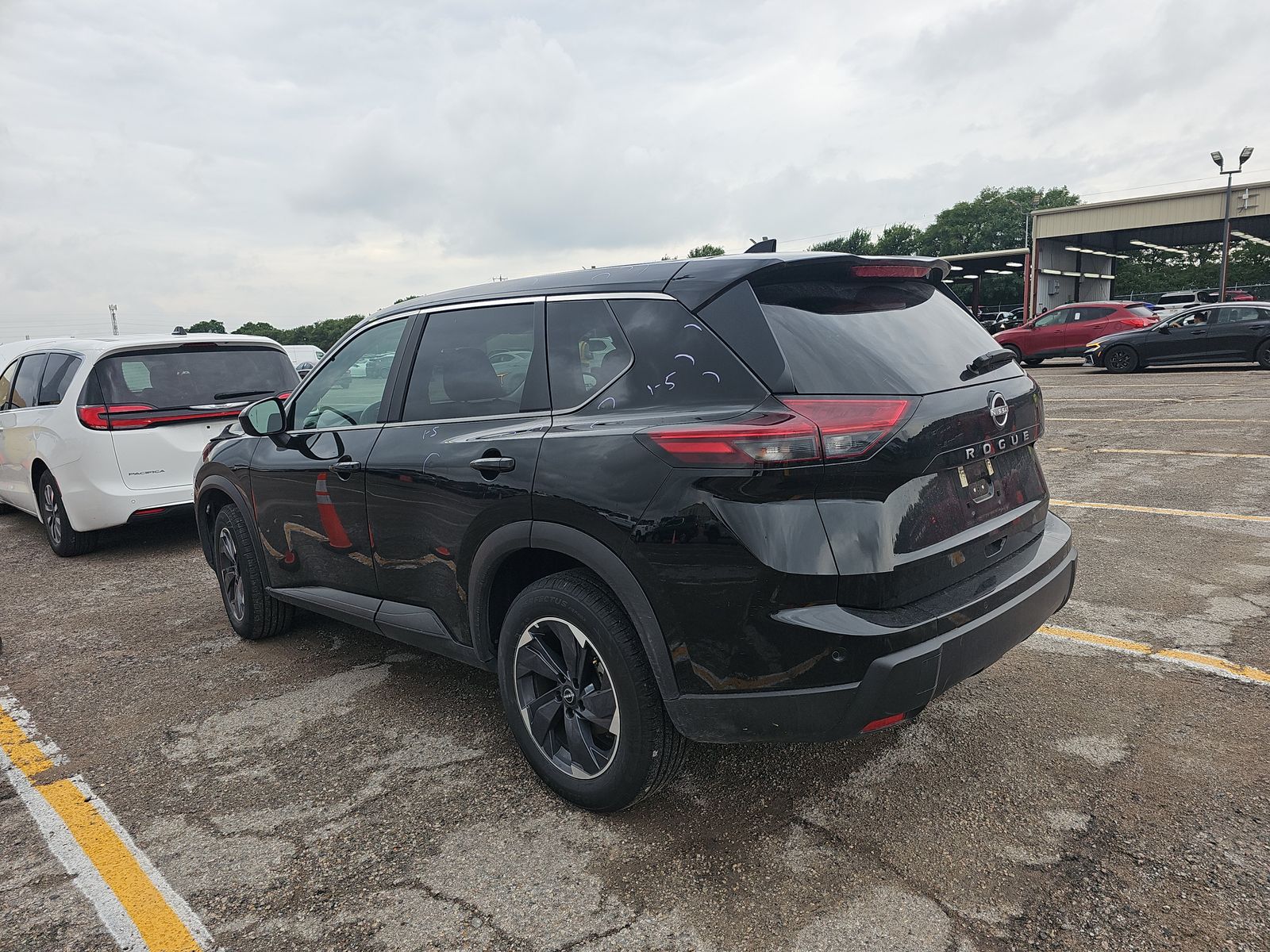 2025 Nissan Rogue SV FWD