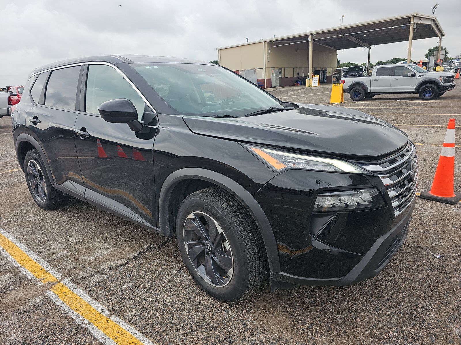 2025 Nissan Rogue SV FWD