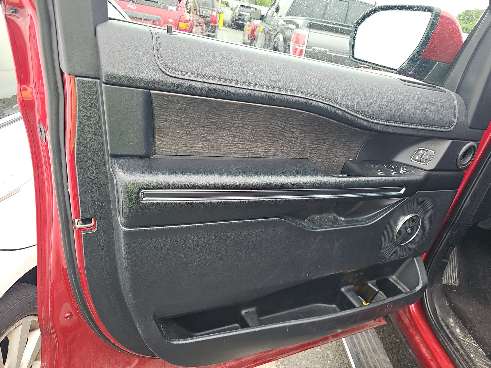 FORD EXPEDITION MAX - 10