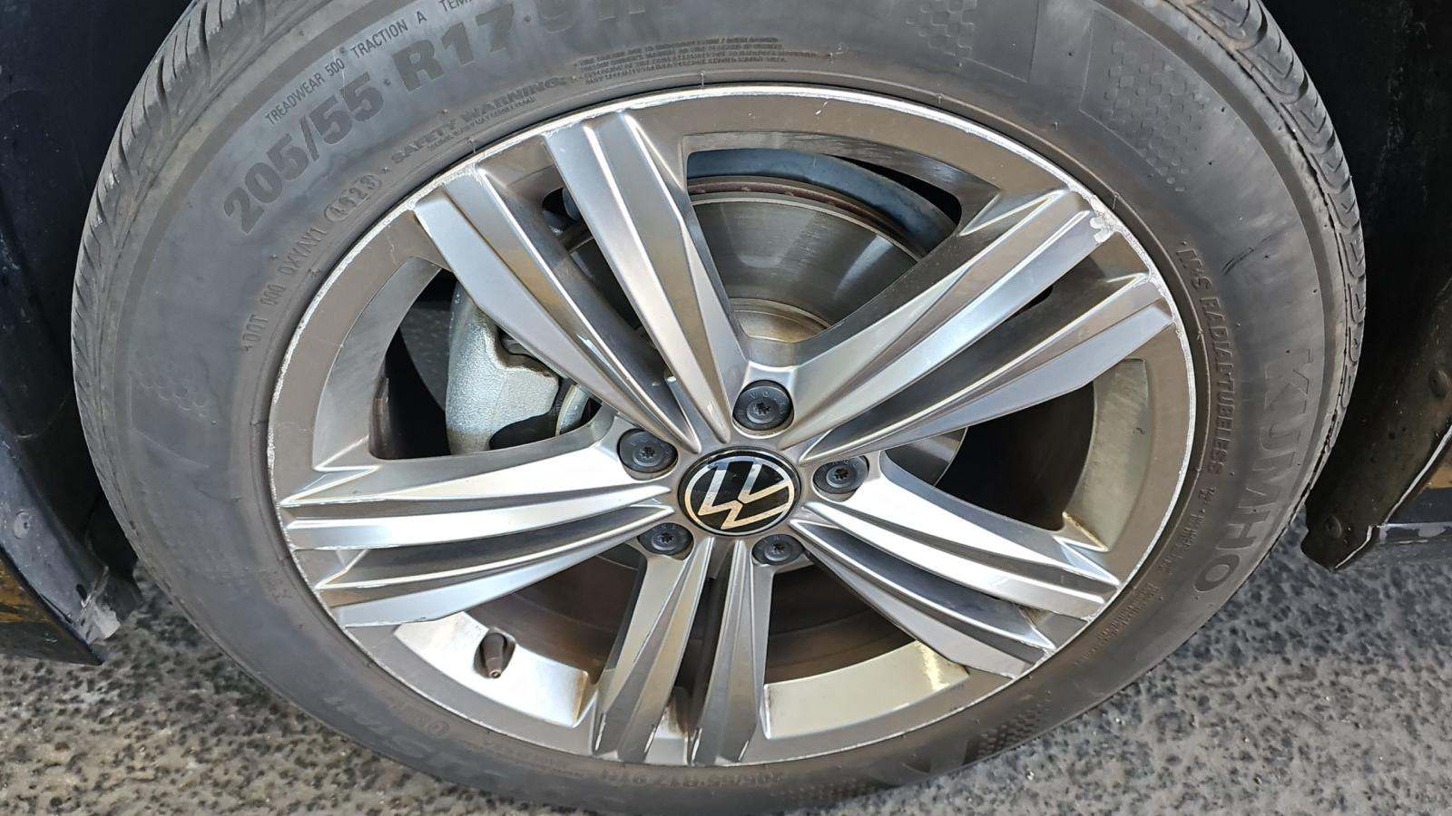 2024 Volkswagen Jetta 1.5T SE FWD