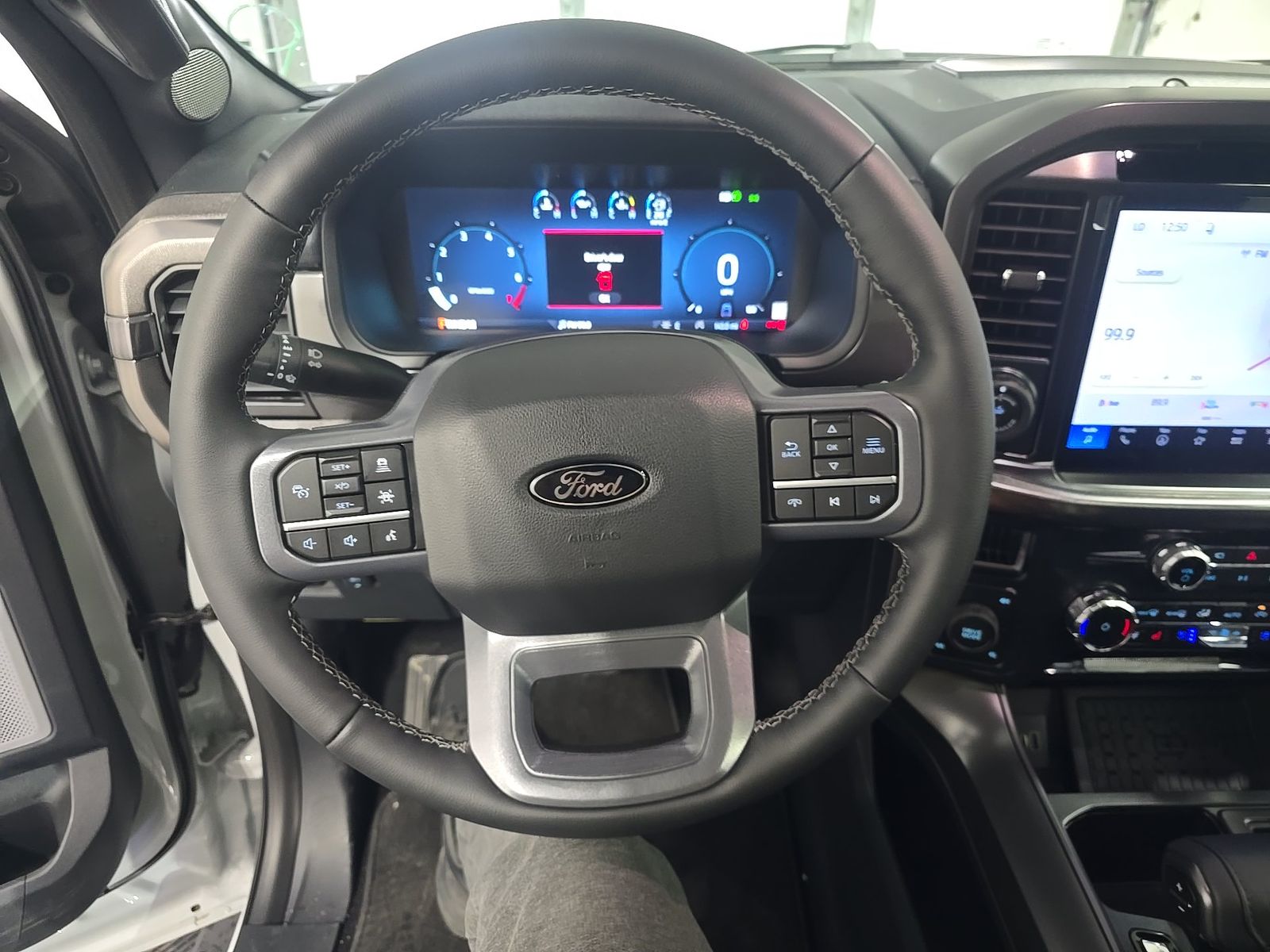 2026 Ford F-150 Lariat AWD