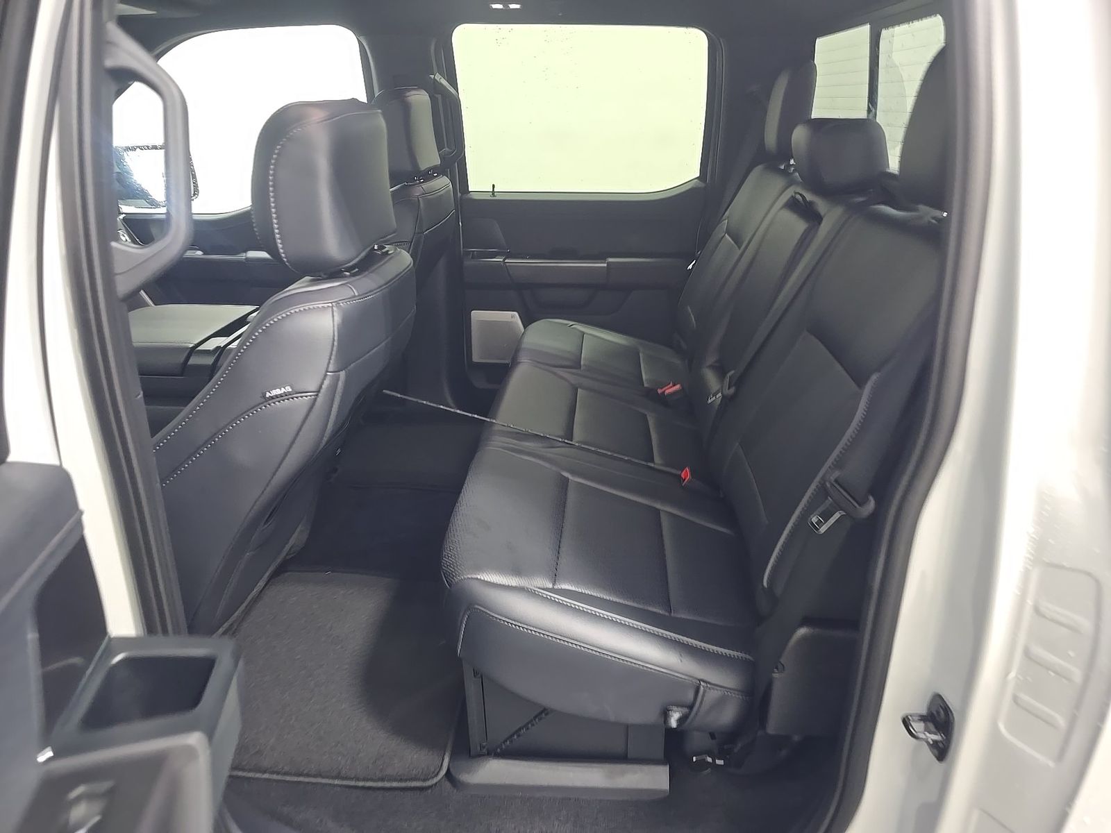 2026 Ford F-150 Lariat AWD