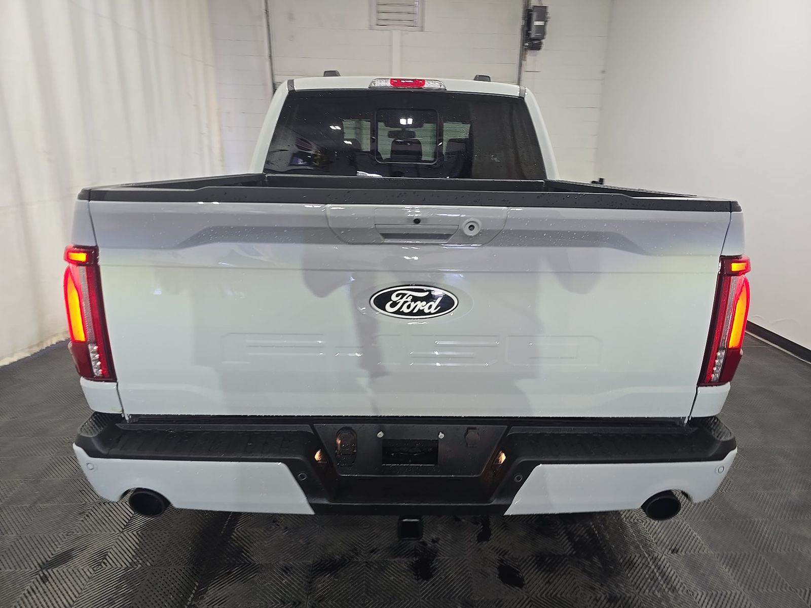 2026 Ford F-150 Lariat AWD