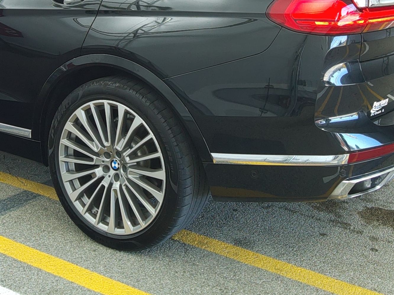 2019 BMW X7 xDrive40i AWD