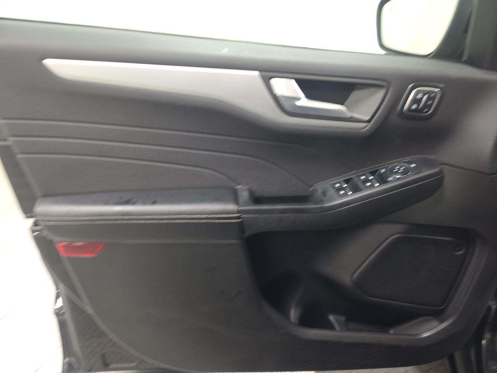 FORD ESCAPE - 10