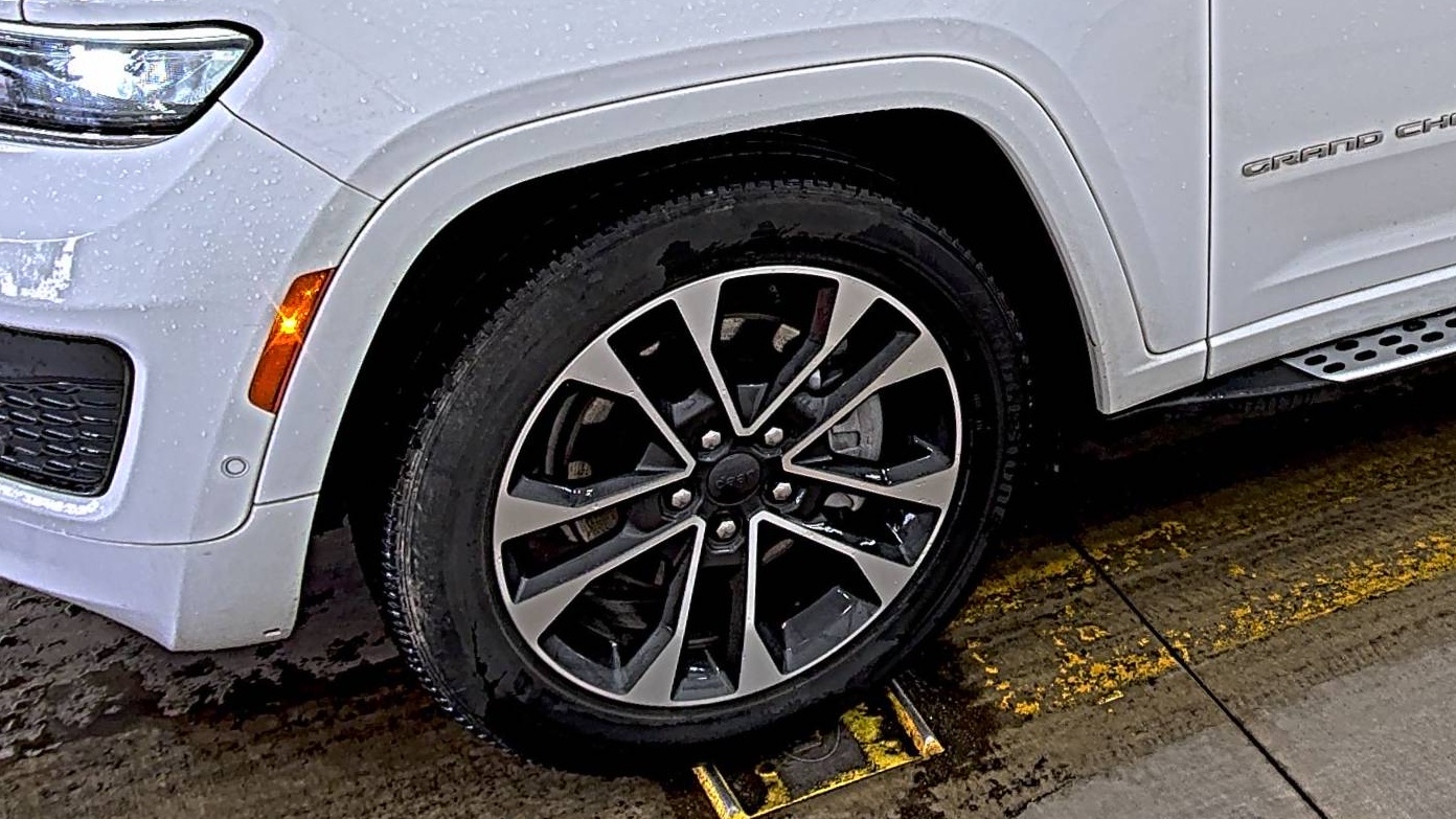 2022 Jeep Grand Cherokee L Overland AWD