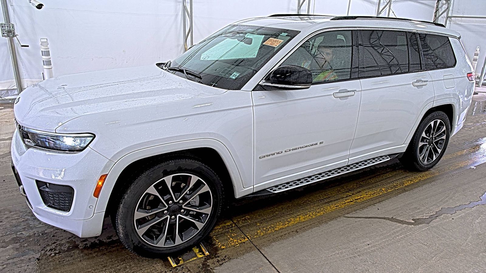 2022 Jeep Grand Cherokee L Overland AWD