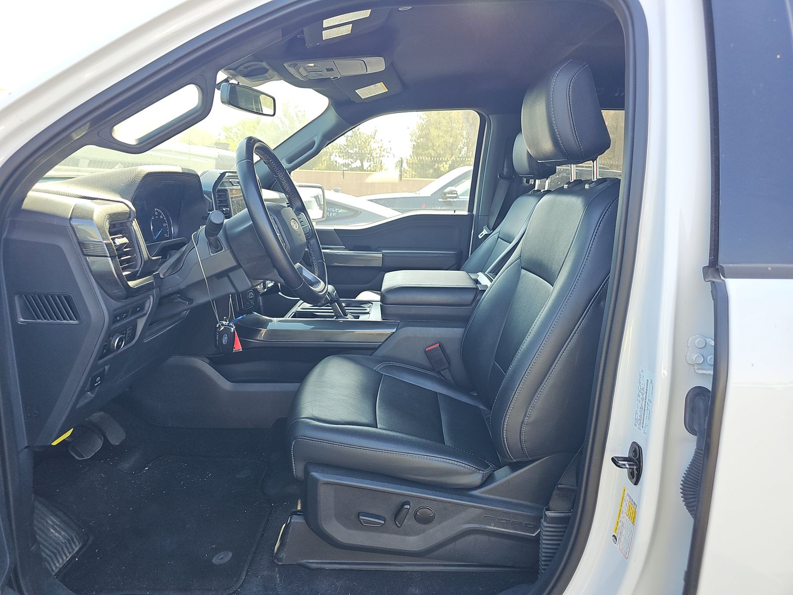 FORD F-150 - 8