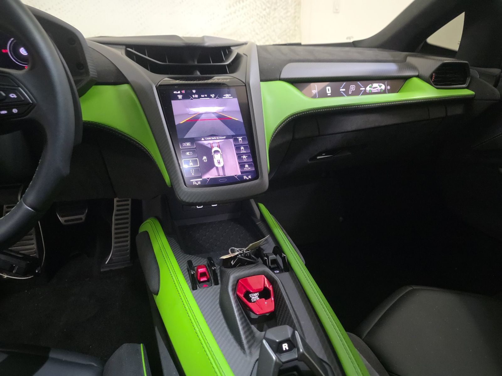2024 Lamborghini Revuelto Base AWD