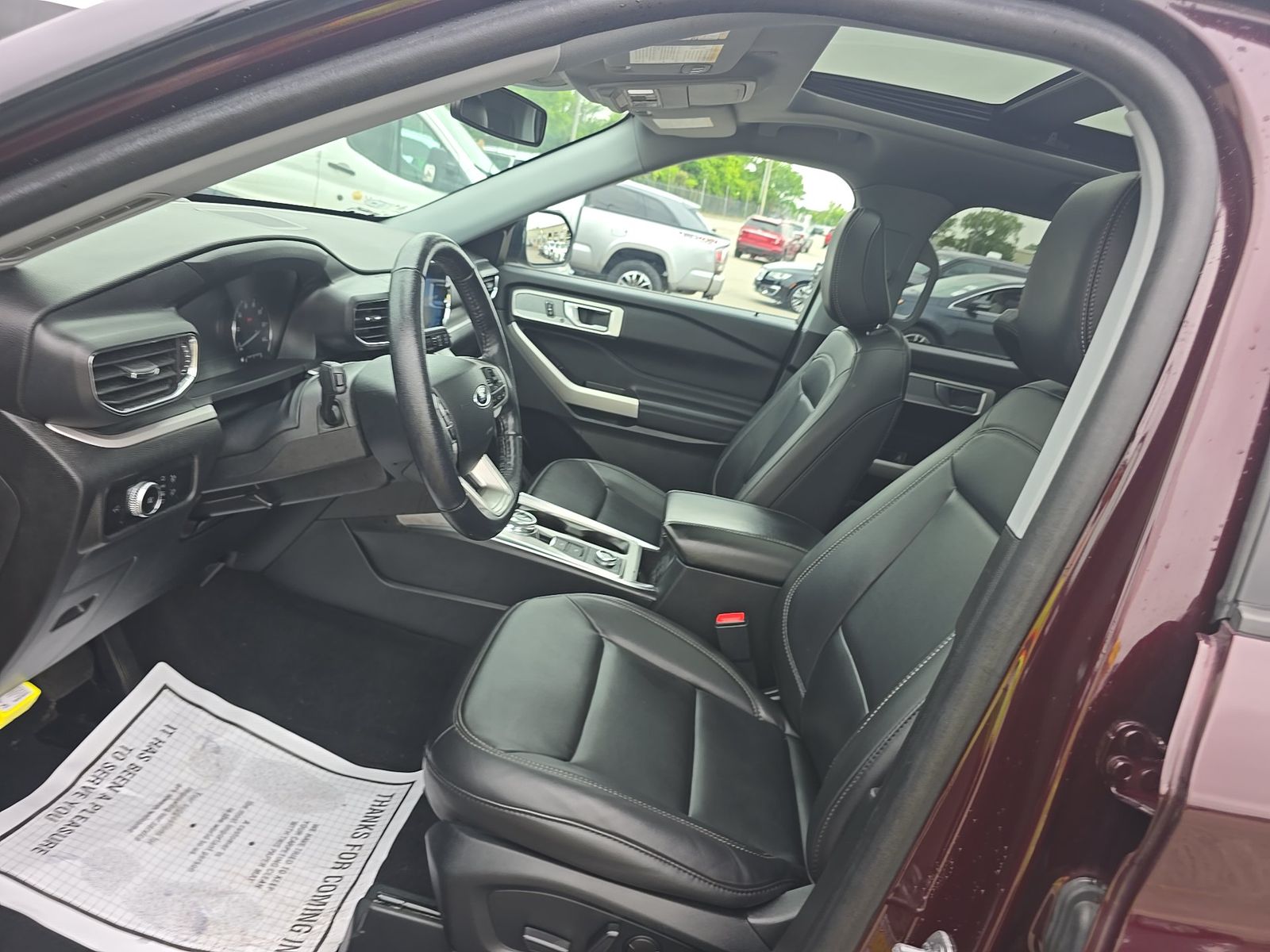 FORD EXPLORER - 8