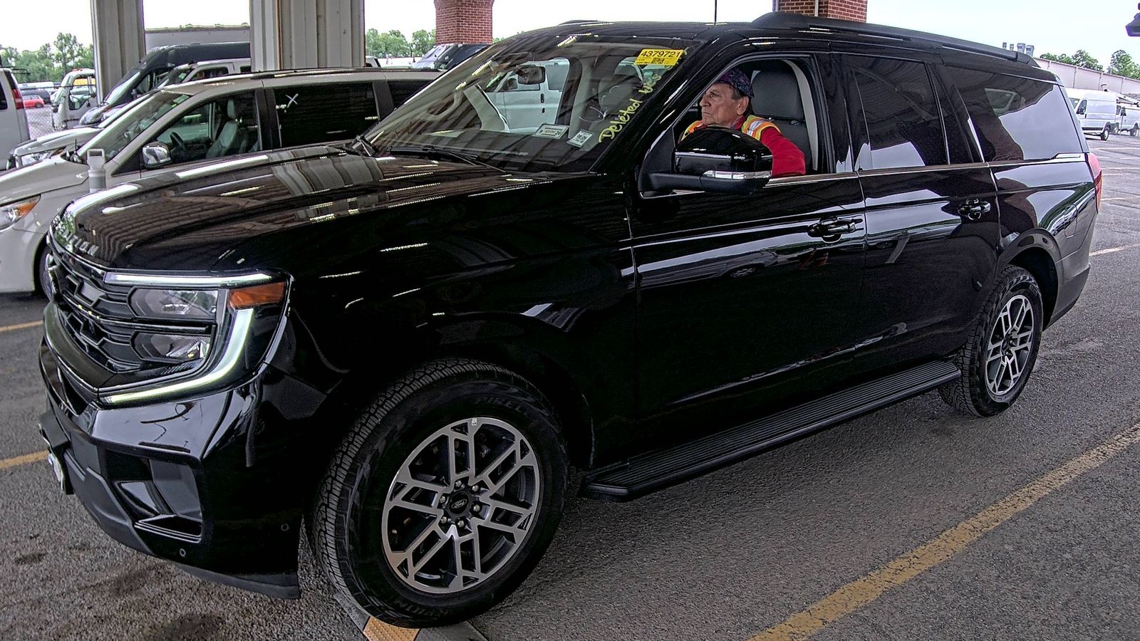 FORD EXPEDITION MAX - 1