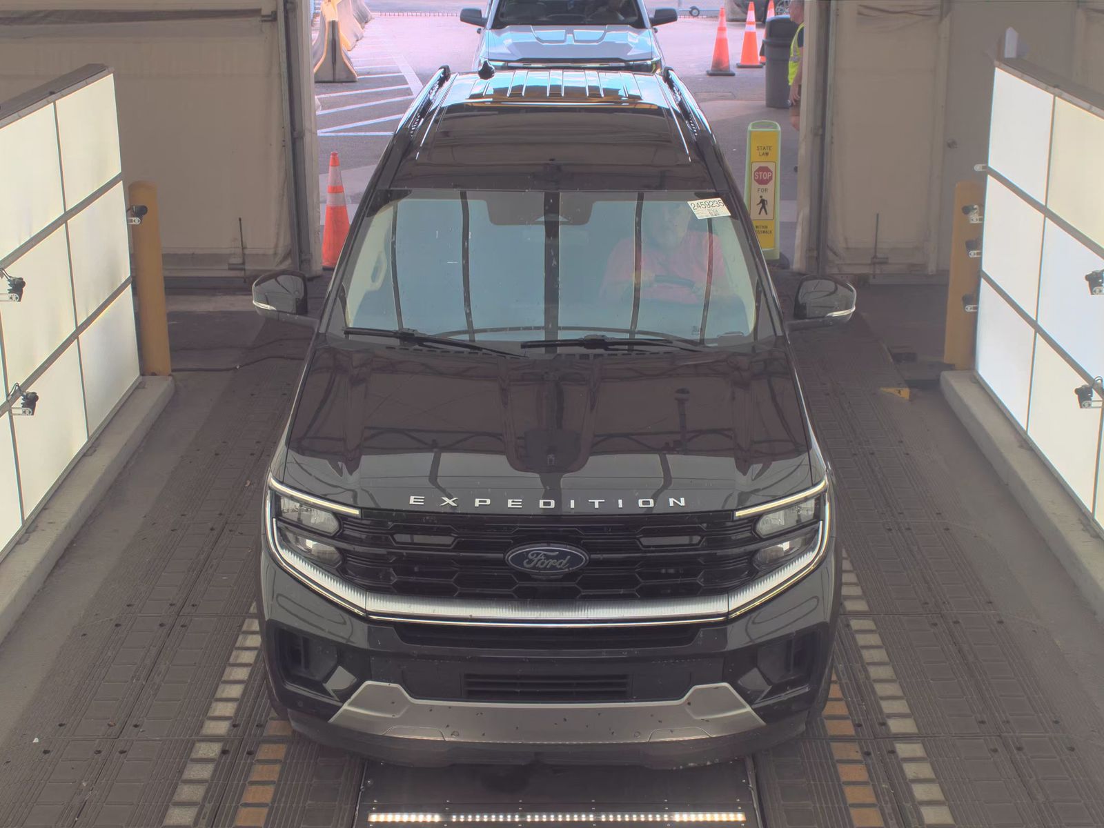 FORD EXPEDITION MAX - 3