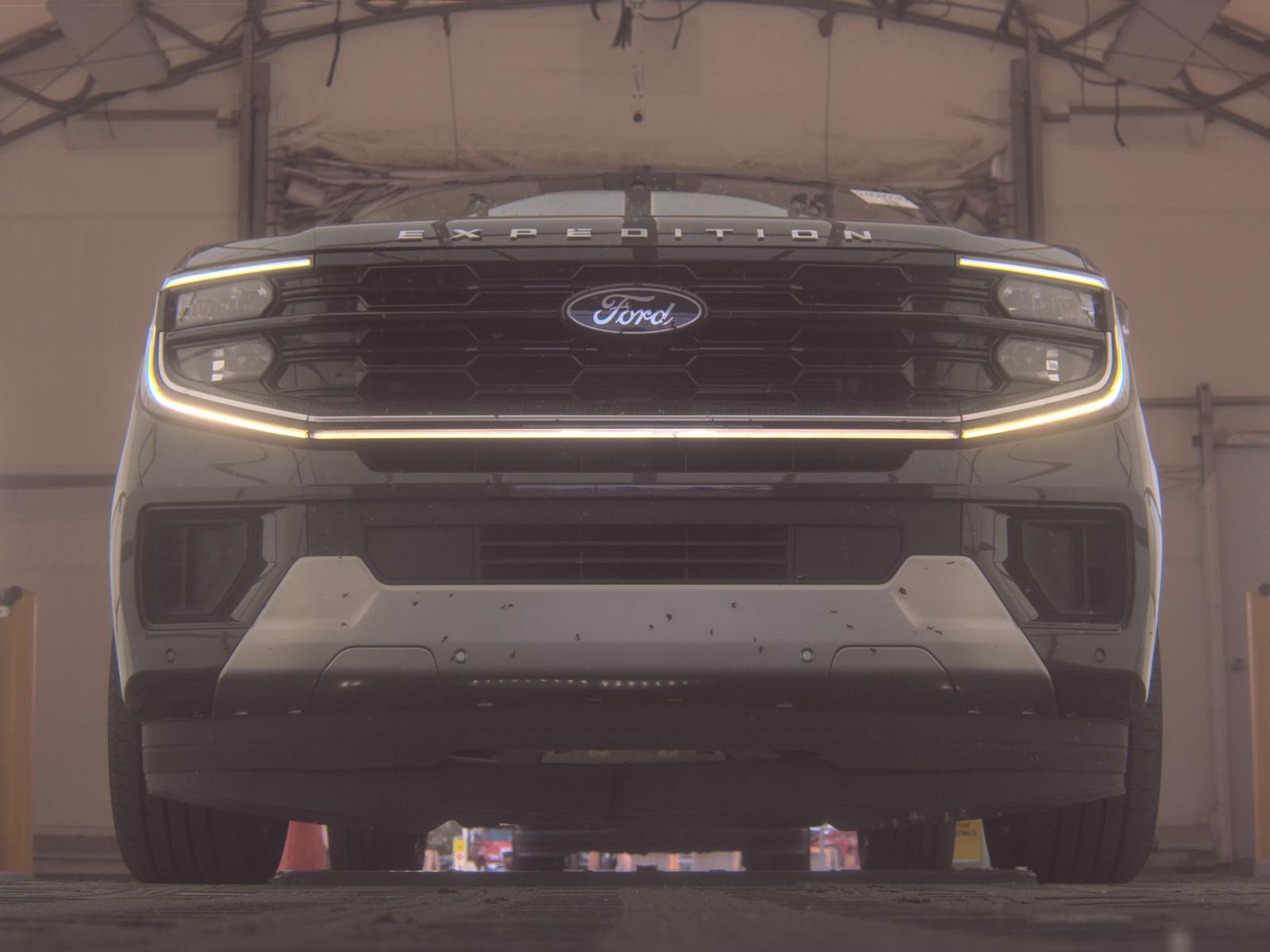 FORD EXPEDITION MAX - 4