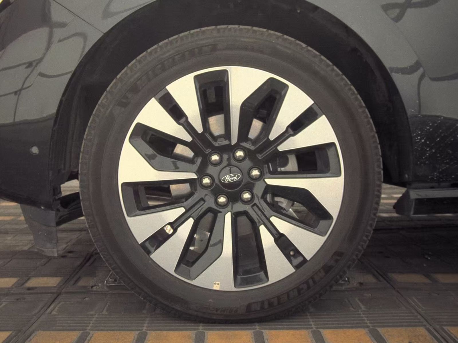 FORD EXPEDITION MAX - 10