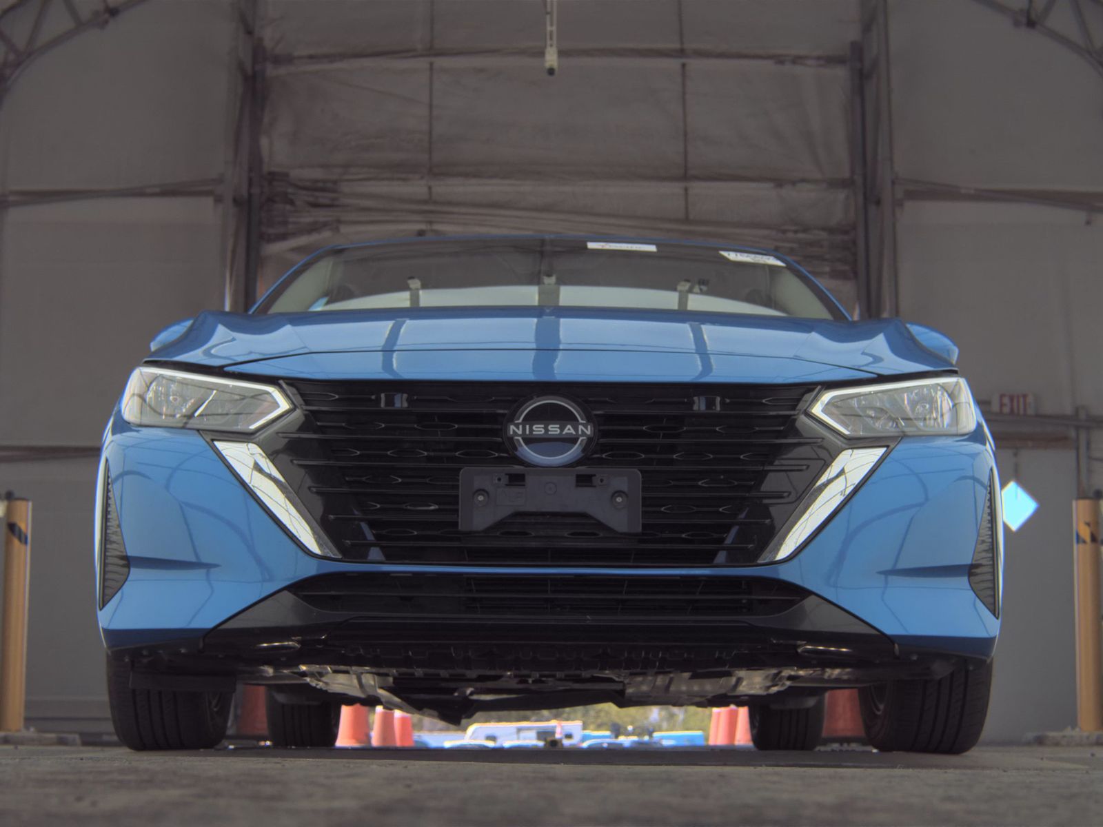 NISSAN SENTRA - 4