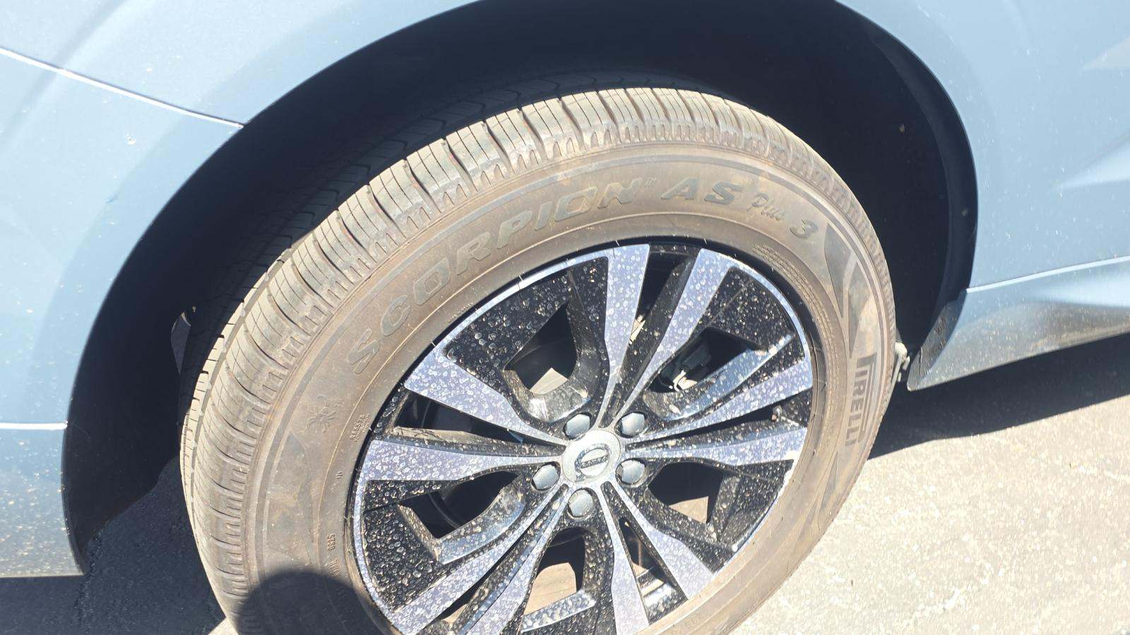 2023 Volvo XC60 B5 Core AWD