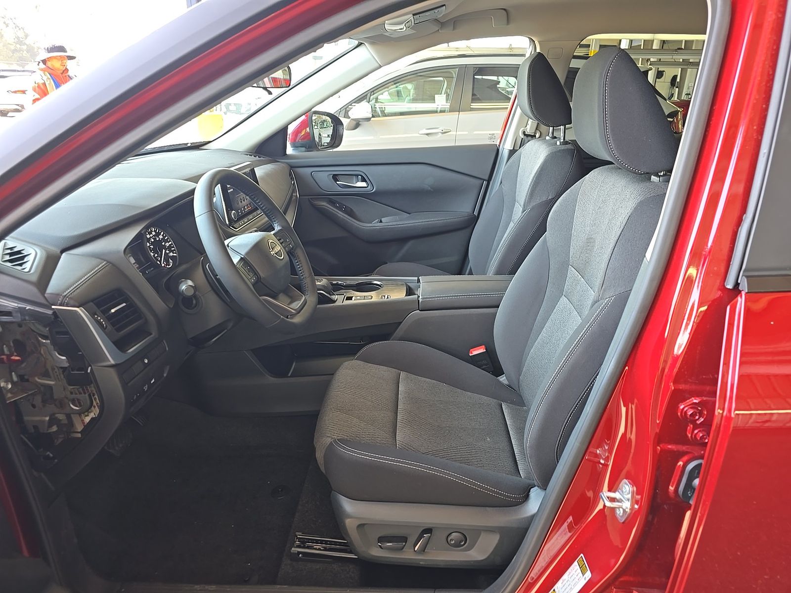 2026 Nissan Rogue SV FWD
