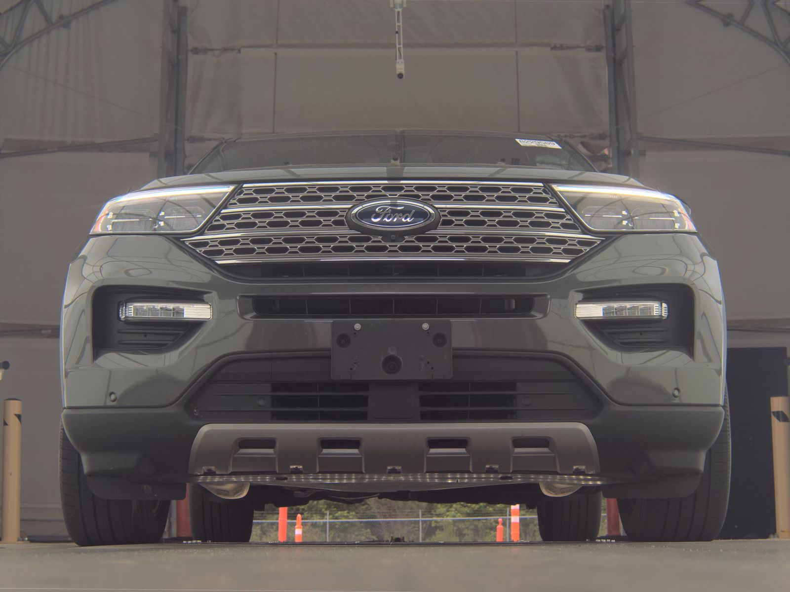 FORD EXPLORER - 4