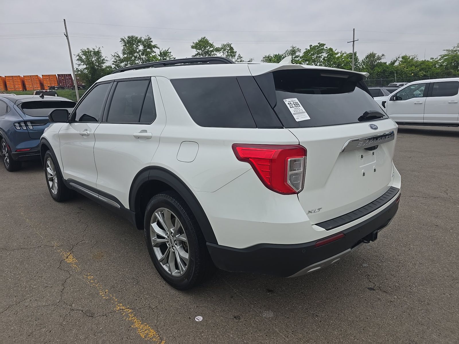 FORD EXPLORER - 7