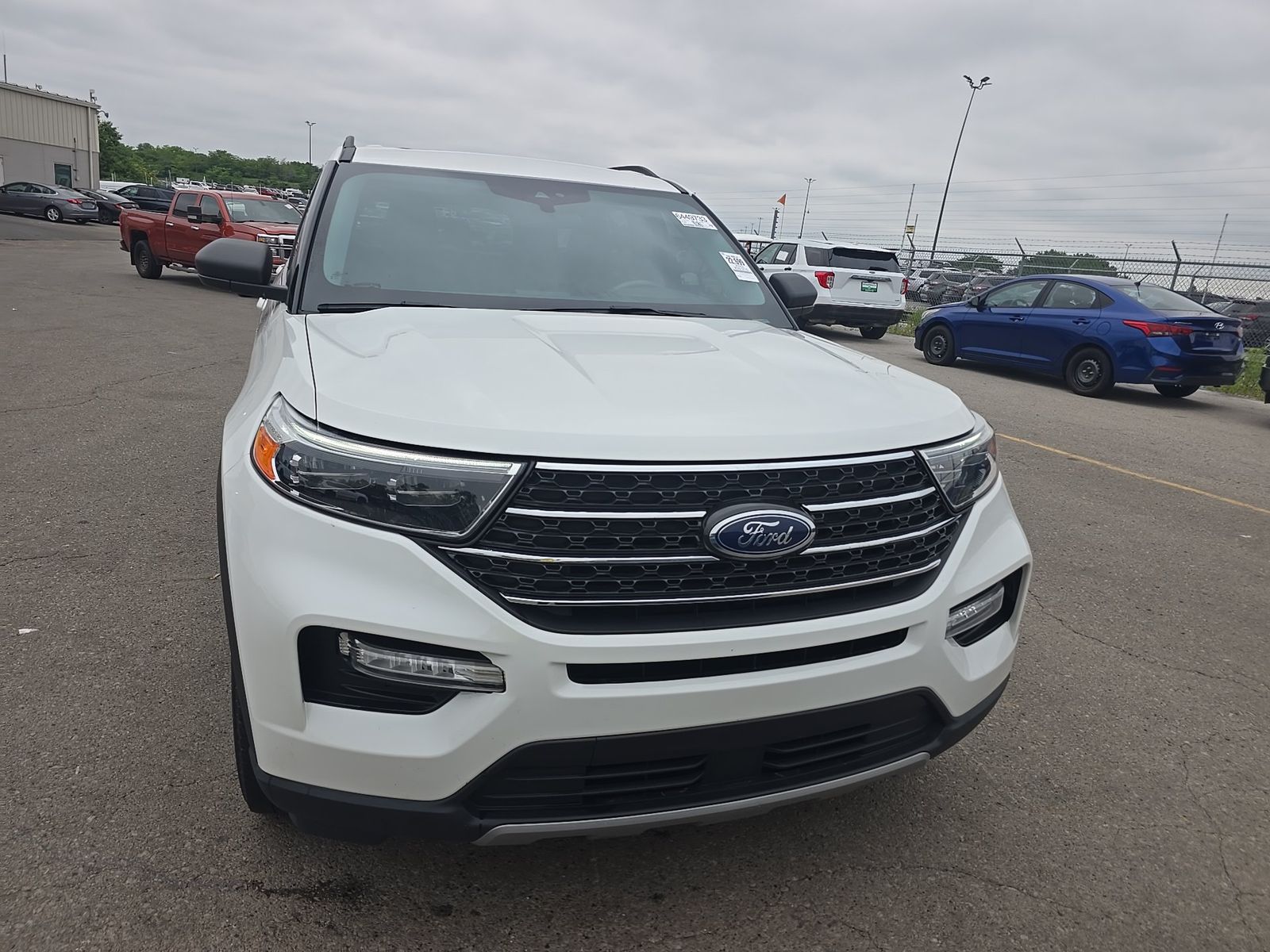 FORD EXPLORER - 3